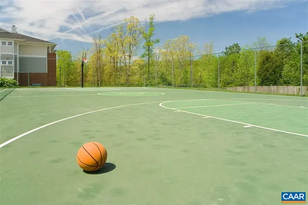 $1,690 | 1324 Silverbell Court, Charlottesville, VA 22903