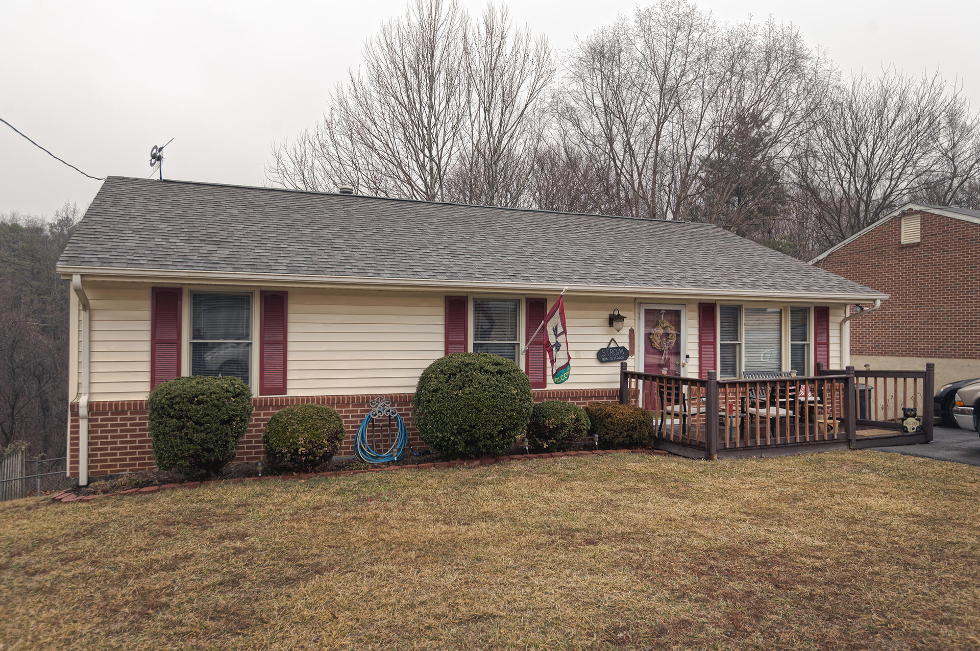 814 Ruddell Road Vinton, VA 24179 - Photo 2 of 24 Home View
