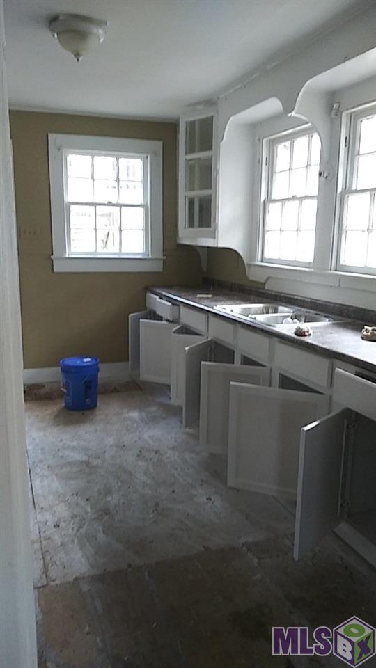 3160 Wyandotte Street Baton Rouge, LA 70805 - Photo 2 of 10