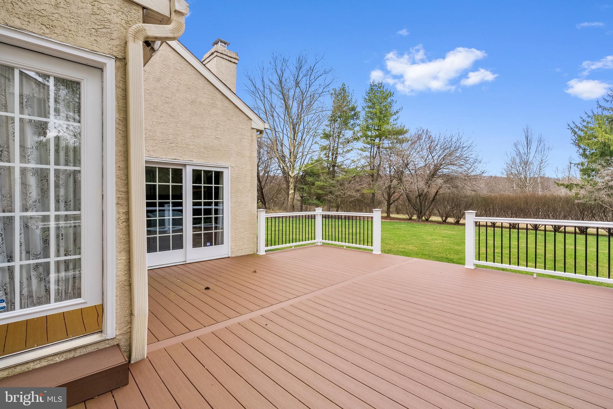 38 Craig Lane Malvern, PA 19355 - Photo 18 of 68 Deck off Kitchen
