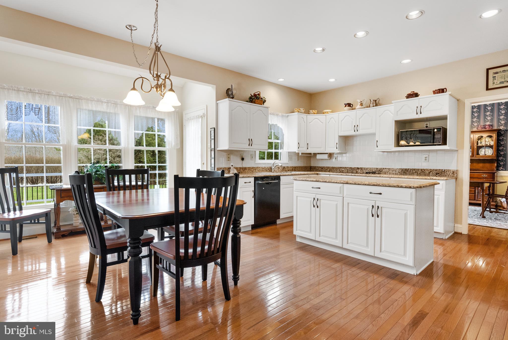 38 Craig Lane Malvern, PA 19355 - Photo 10 of 68 Hardwood Flooring