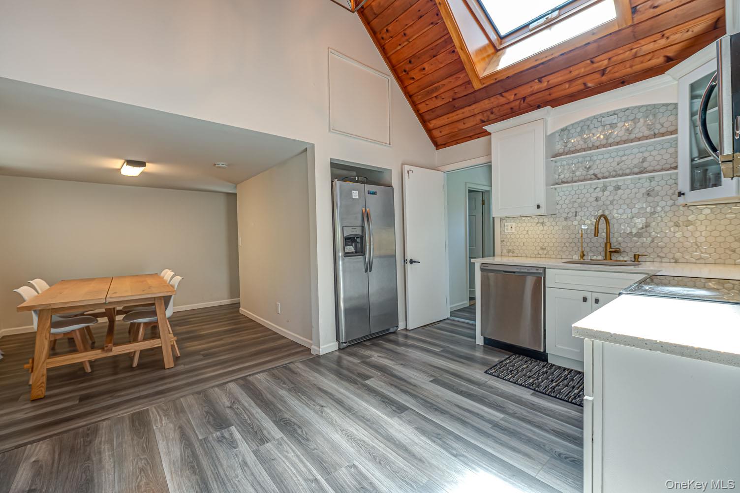 48 Springville Road Hampton Bays, NY 11946 - Photo 26 of 46