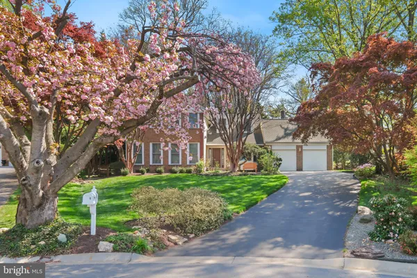 $1,395,000 | 9 Magic Mountain Court, Rockville, MD 20852