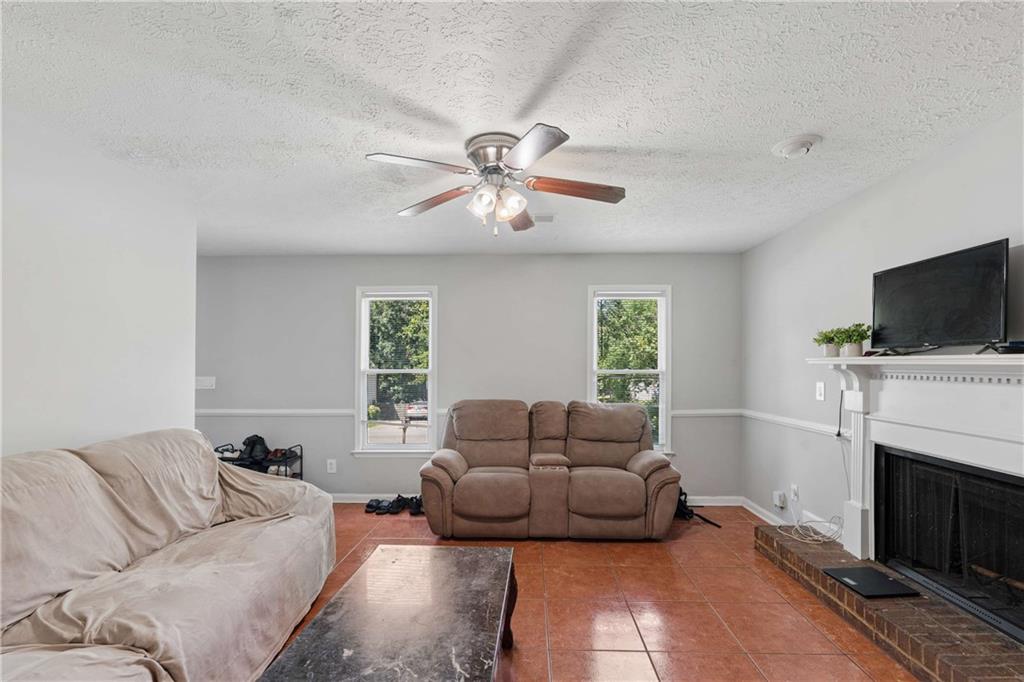4349 Windward Lane Norcross, GA 30093 - Photo 4 of 36