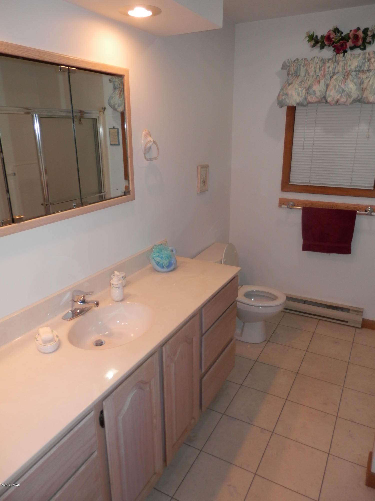 9 Ferris Road Hawley, PA 18428 - Photo 20 of 36 050