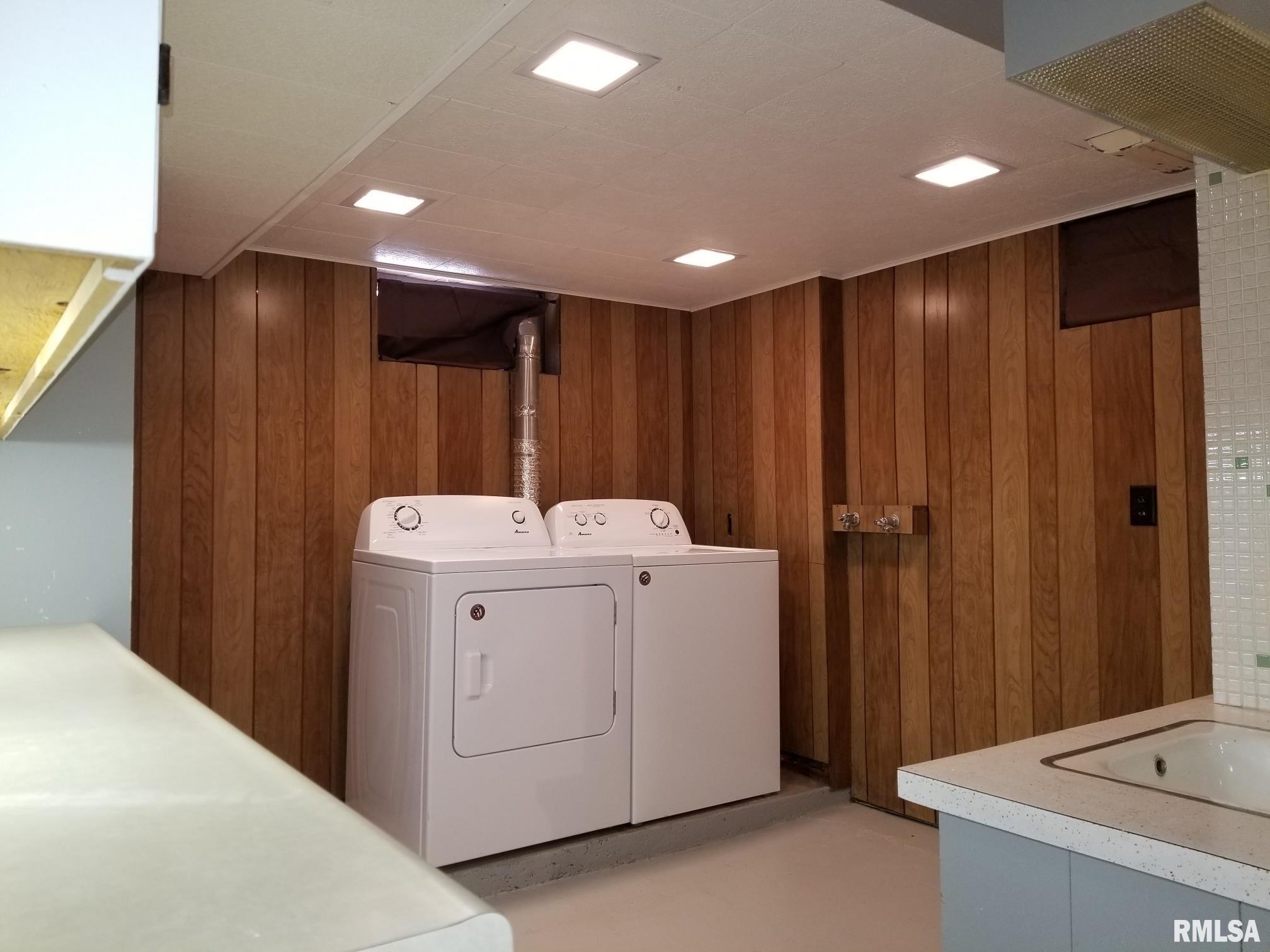 112 Middle Road Muscatine, IA 52761 - Photo 21 of 22 Gallery Image 21