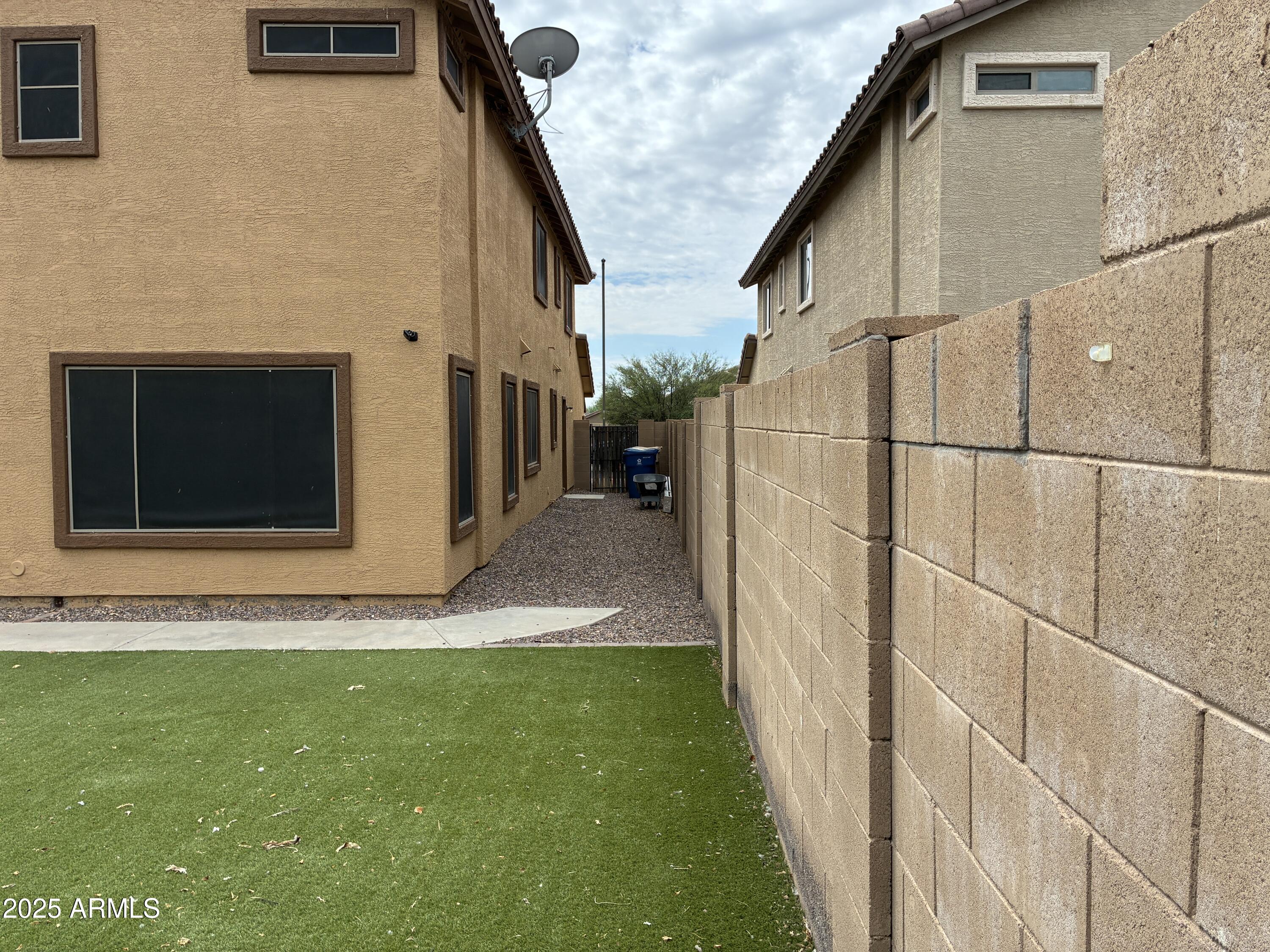 25550 West Pioneer Street Buckeye, AZ 85326 - Photo 39 of 40 IMG_7867