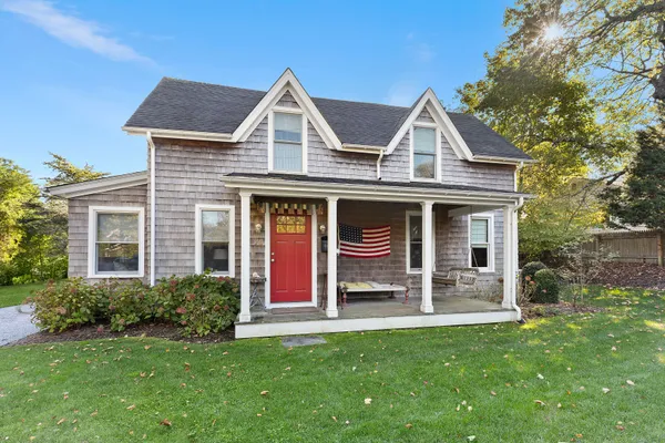 $45,000 | 26 Willow Street, Southampton, NY 11968