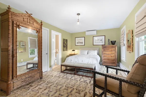 $45,000 | 26 Willow Street, Southampton, NY 11968