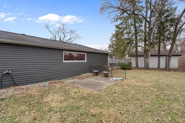 $162,000 | 15319 Cherry Lane, Markham, IL 60428