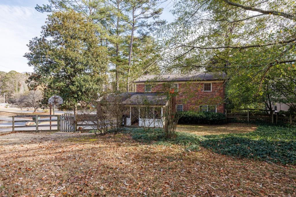 6570 Wright Road Northeast Atlanta, GA 30328 - Photo 29 of 47