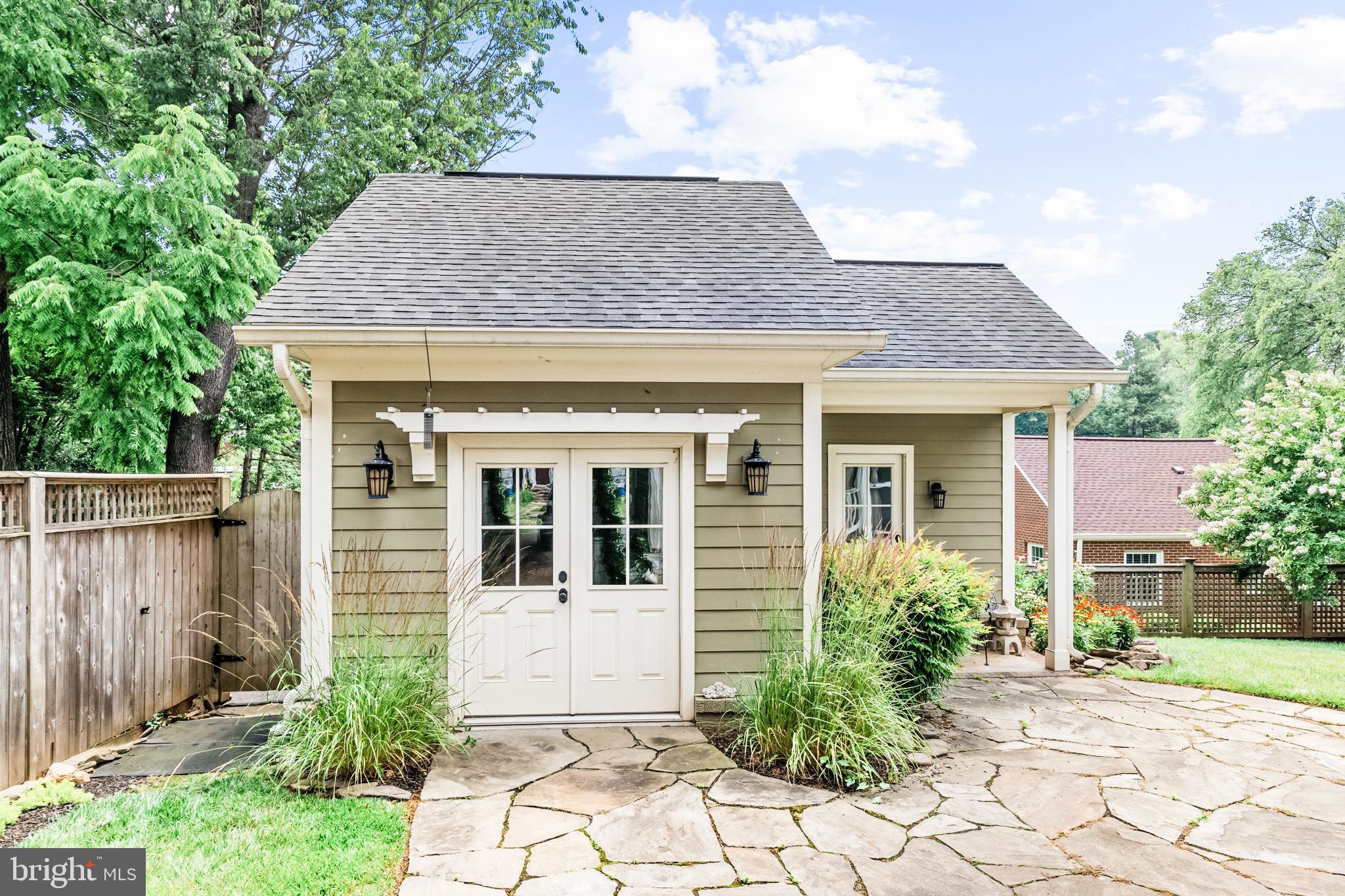 2028 Lanier Drive Silver Spring, MD 20910 - Photo 3 of 10