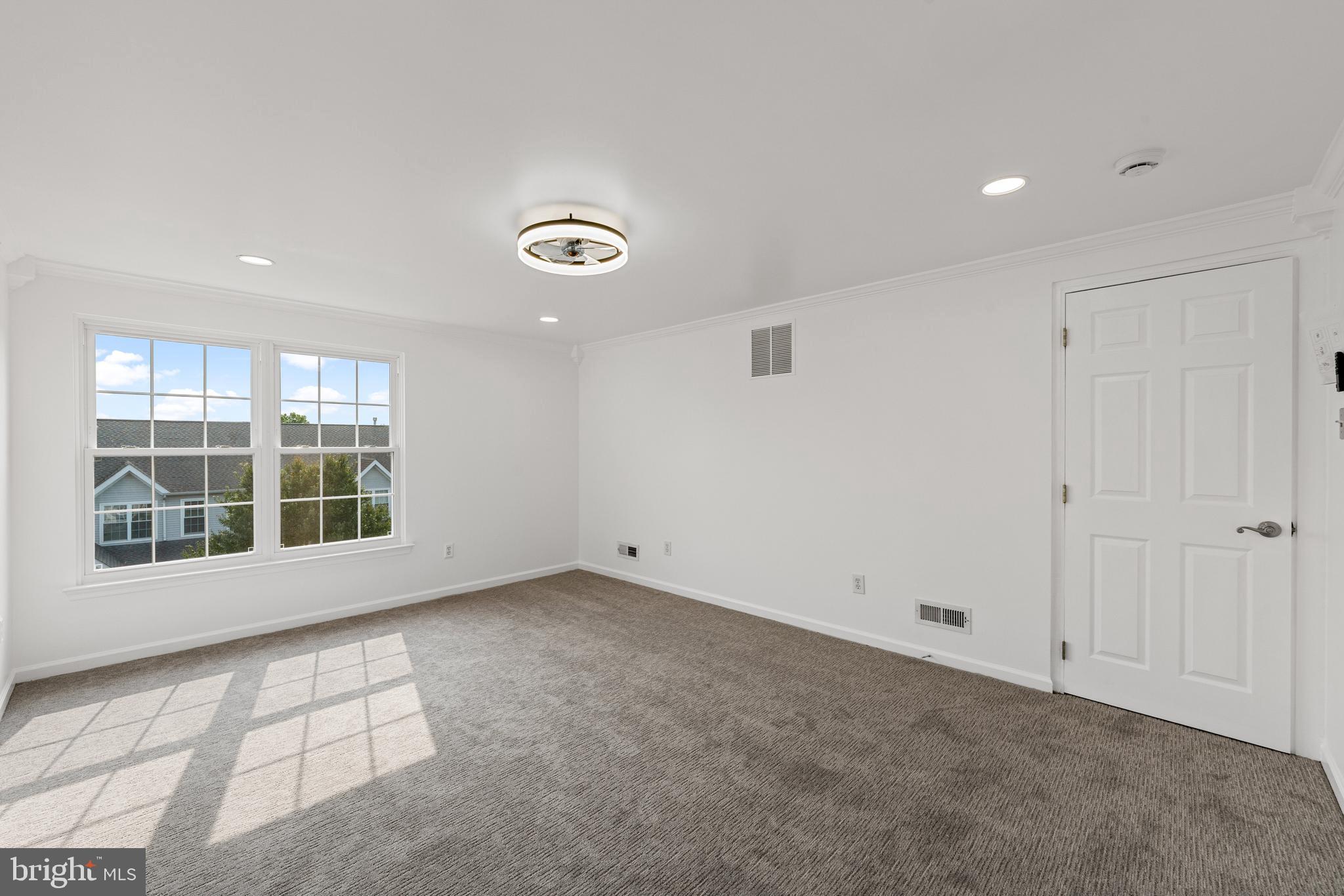 540 Eagle Court Jamison, PA 18929 - Photo 24 of 32 an empty room with windows