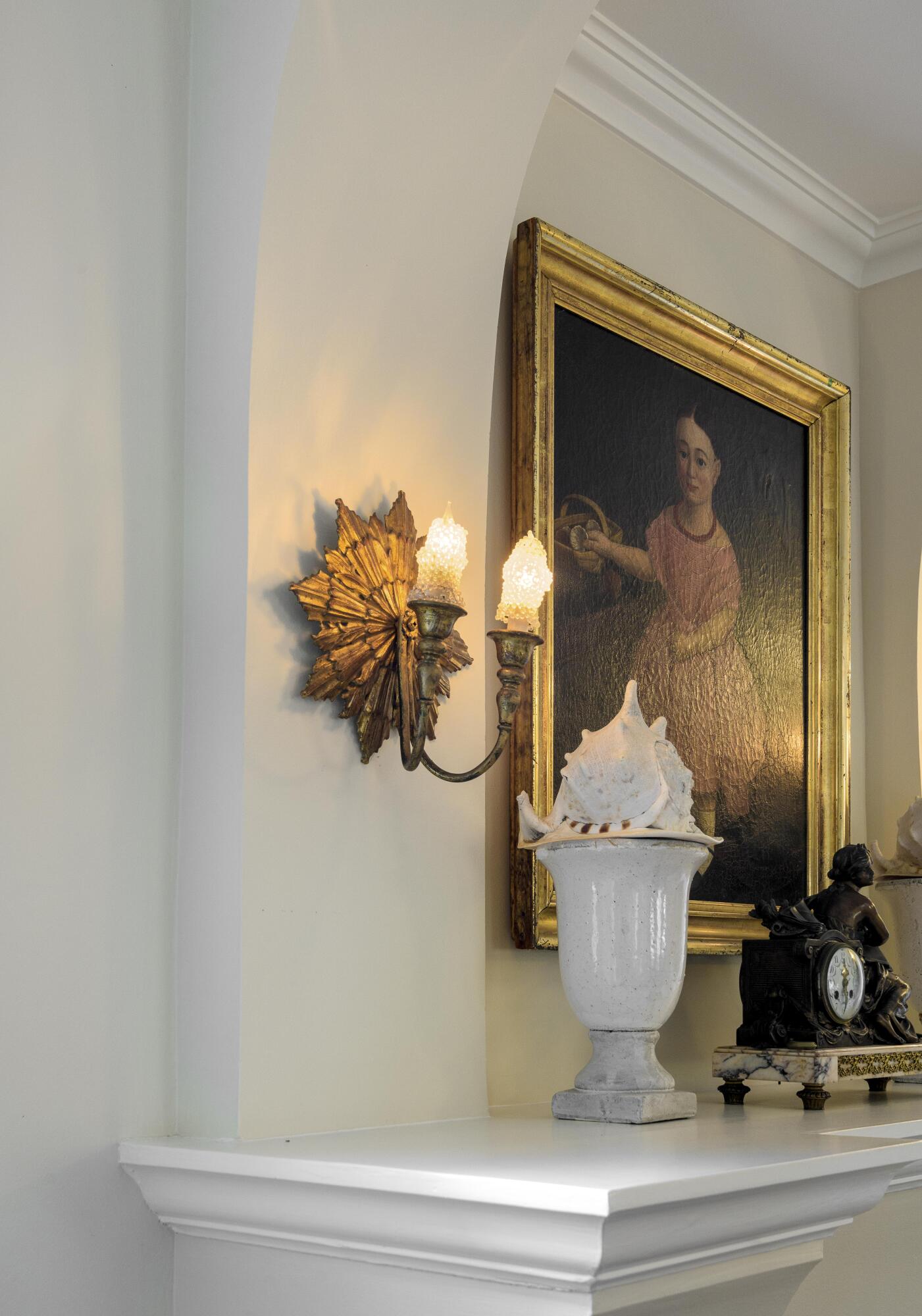 1318 Alta Vista Road Santa Barbara, CA 93103 - Photo 7 of 44 a view of a living room