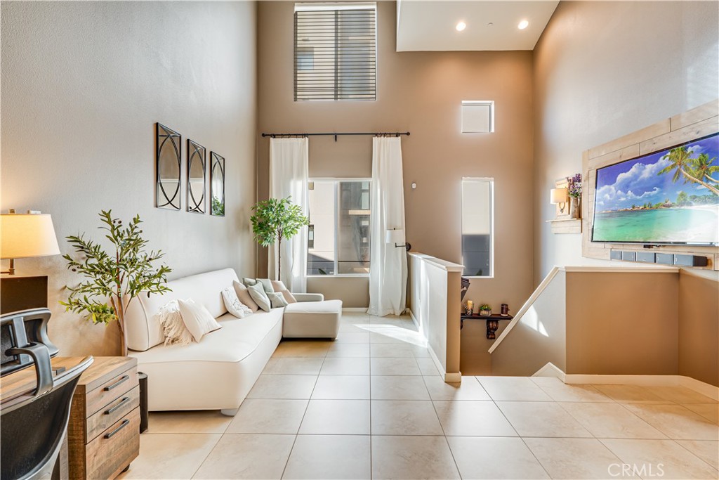 507 Rockefeller Irvine, CA 92612 - Photo 8 of 41