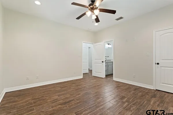 $269,900 | 1704 East Houston Street, Tyler, TX 75702