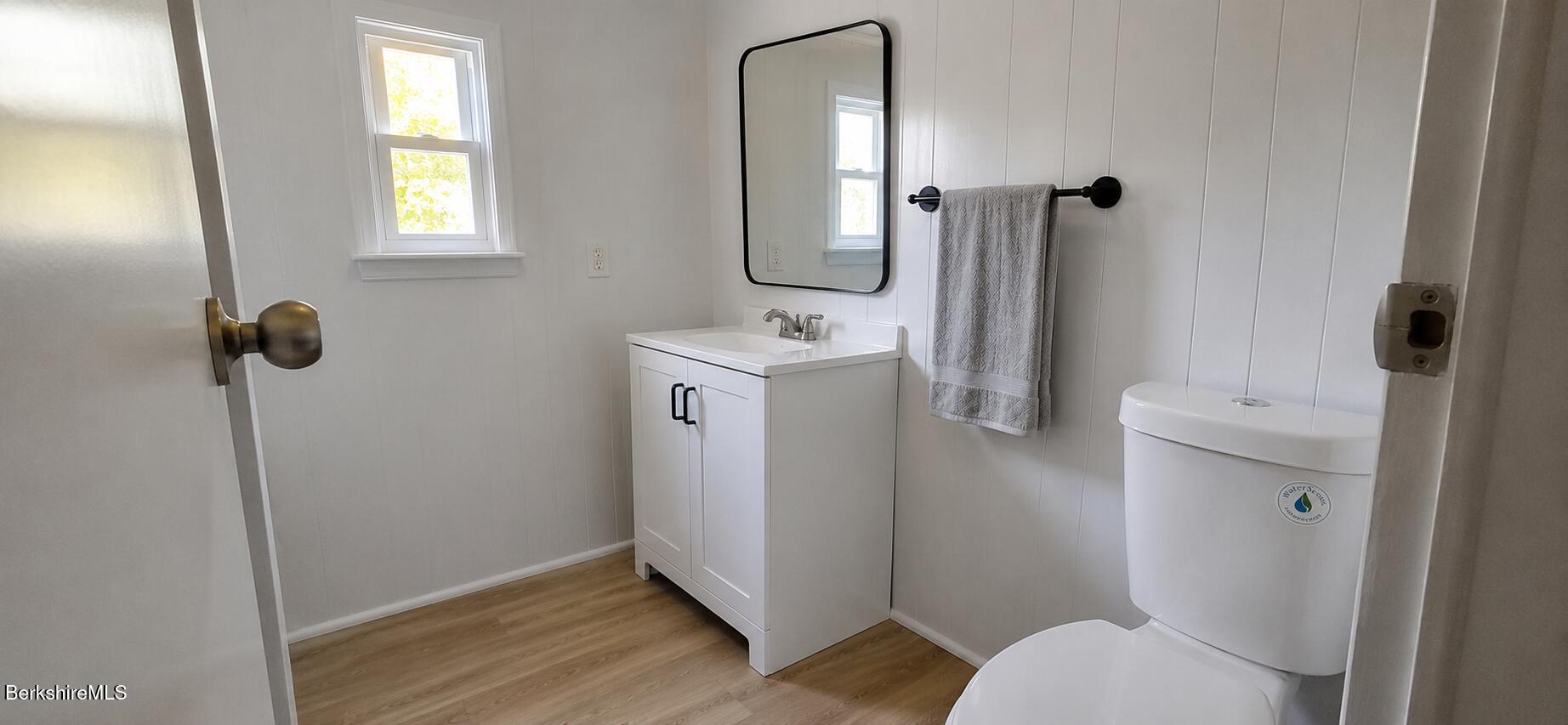 7 Ash Lane Pittsfield, MA 01201 - Photo 13 of 14 13_bathroom2
