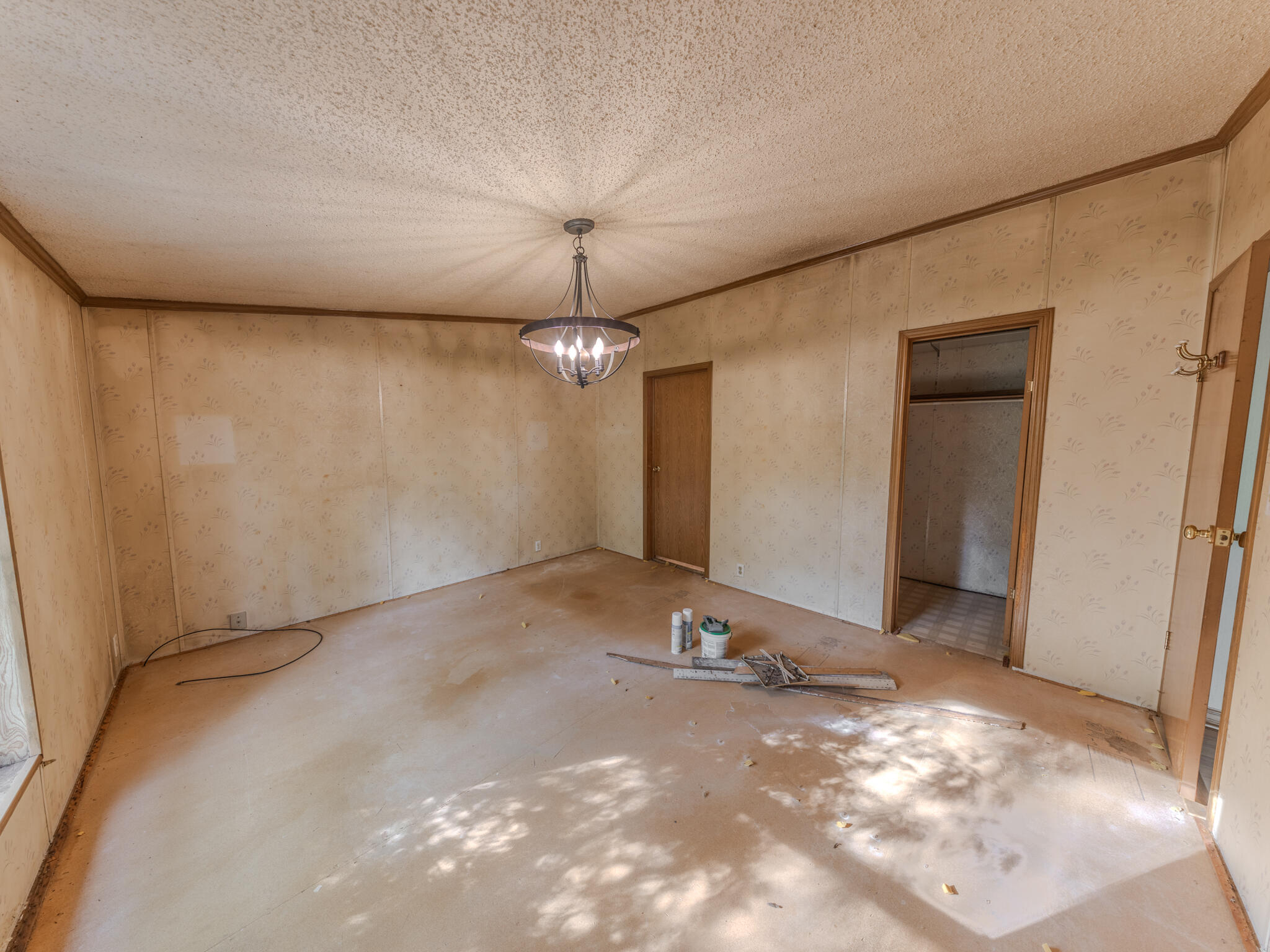 10848 Edgewood Drive Demotte, IN 46310 - Photo 10 of 17 2048x1536