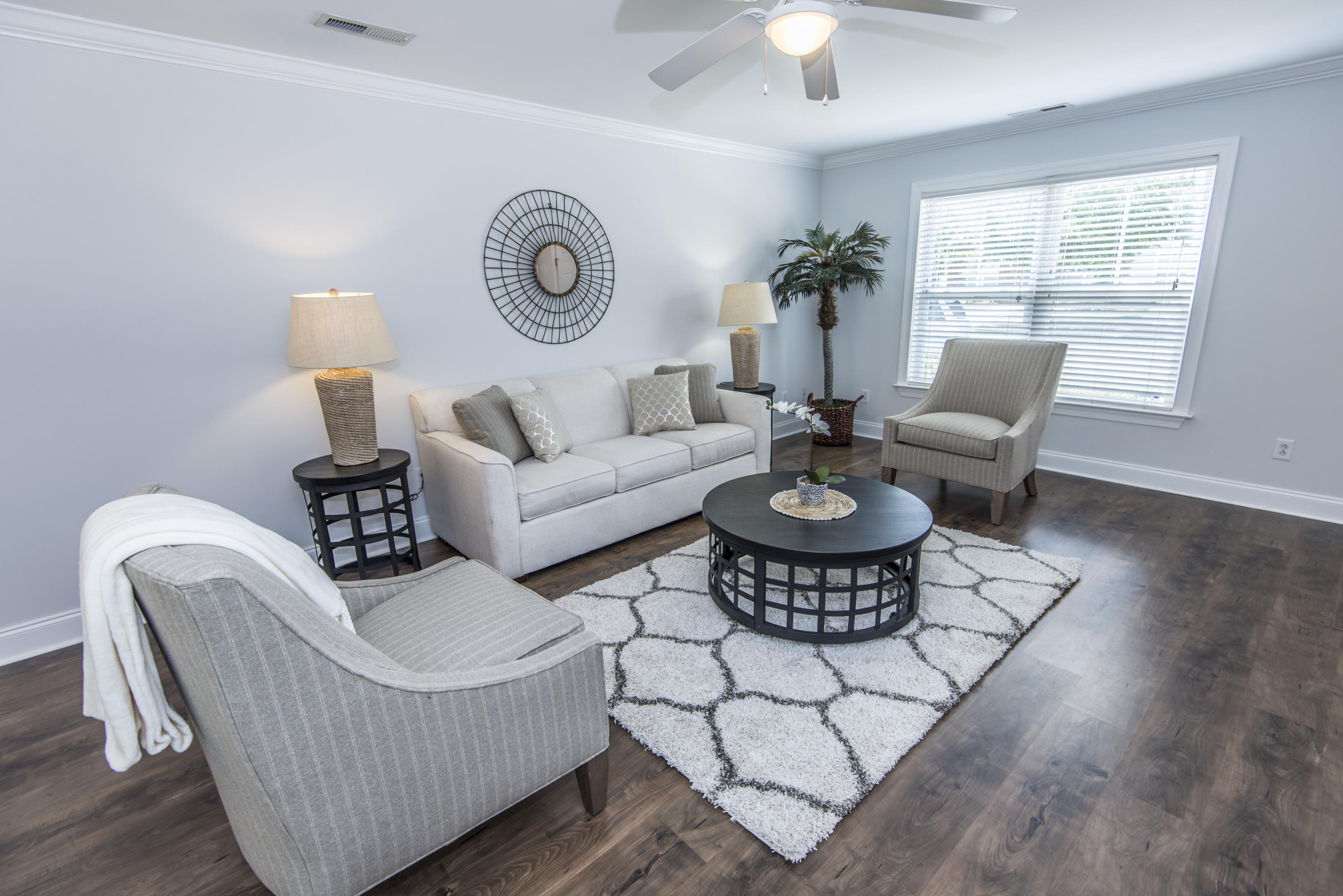 1684 Lauda Drive Mount Pleasant, SC 29464 - Photo 5 of 24 _DSC5376