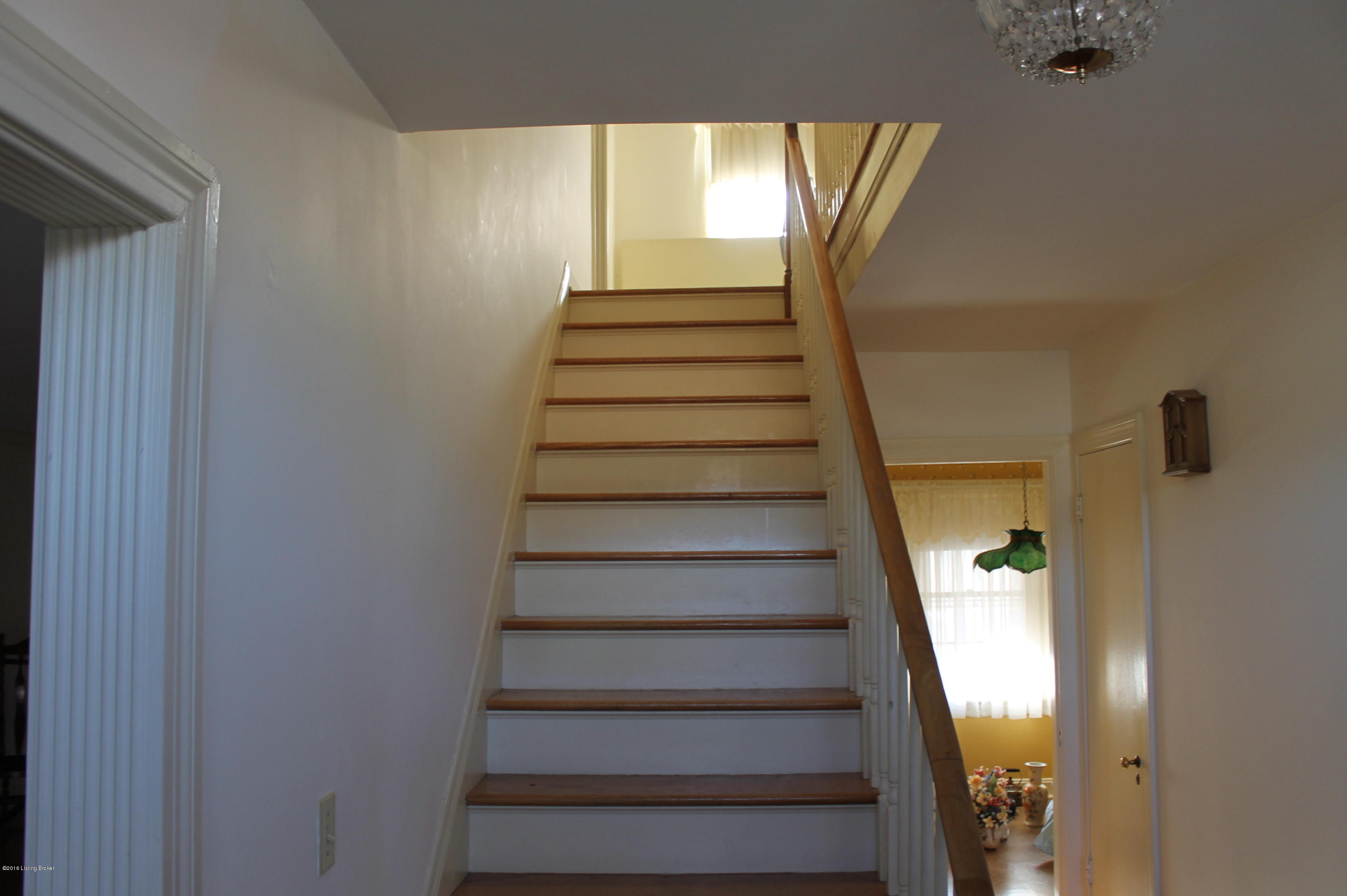 2318 Meadow Road Louisville, KY 40205 - Photo 20 of 23 IMG_3446