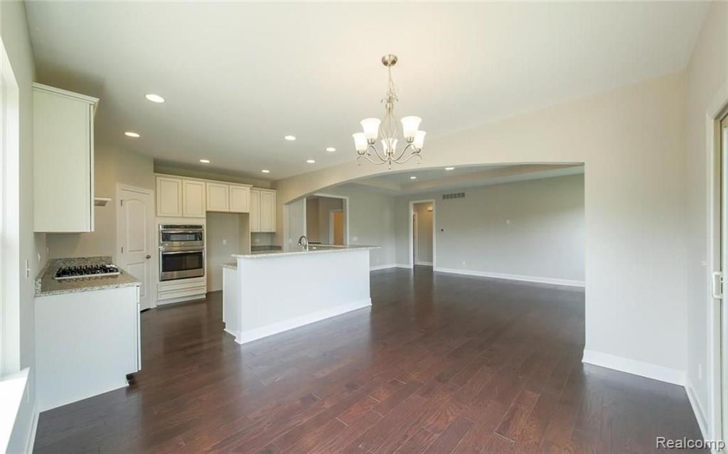 5487 Woodfall Road Clarkston, MI 48348 - Photo 18 of 21