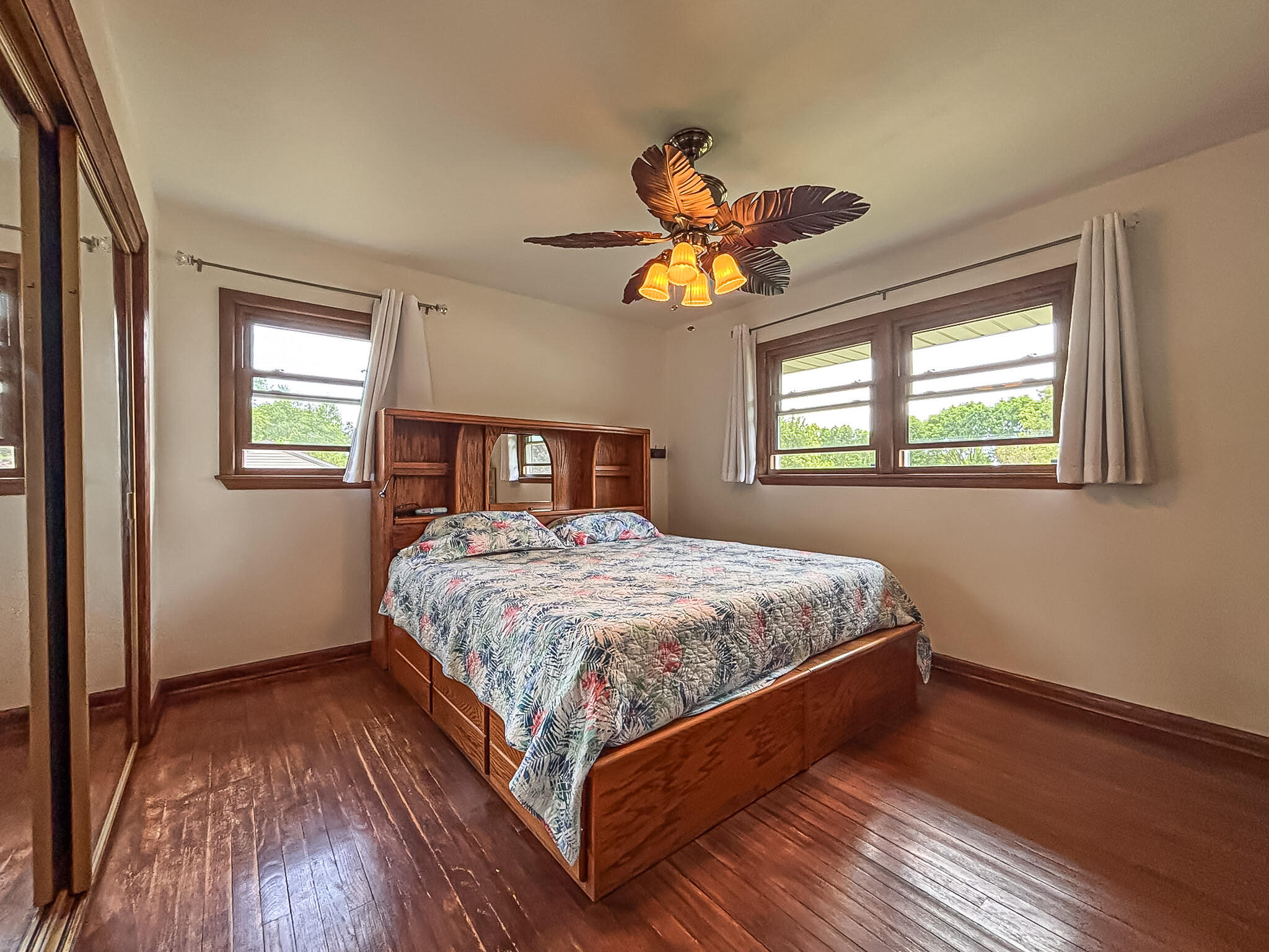 18260 West Willow Road New Berlin, WI 53146 - Photo 25 of 38 Bedroom 3 (Primary)