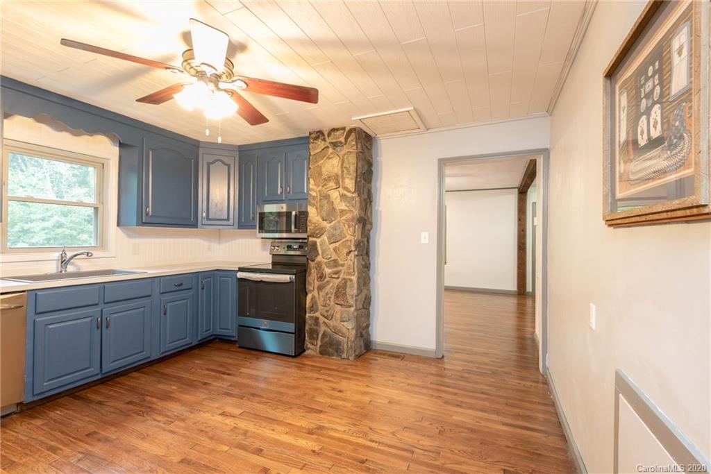 4265 Old Shelby Road Hickory, NC 28602 - Photo 13 of 45 Gallery Image 13