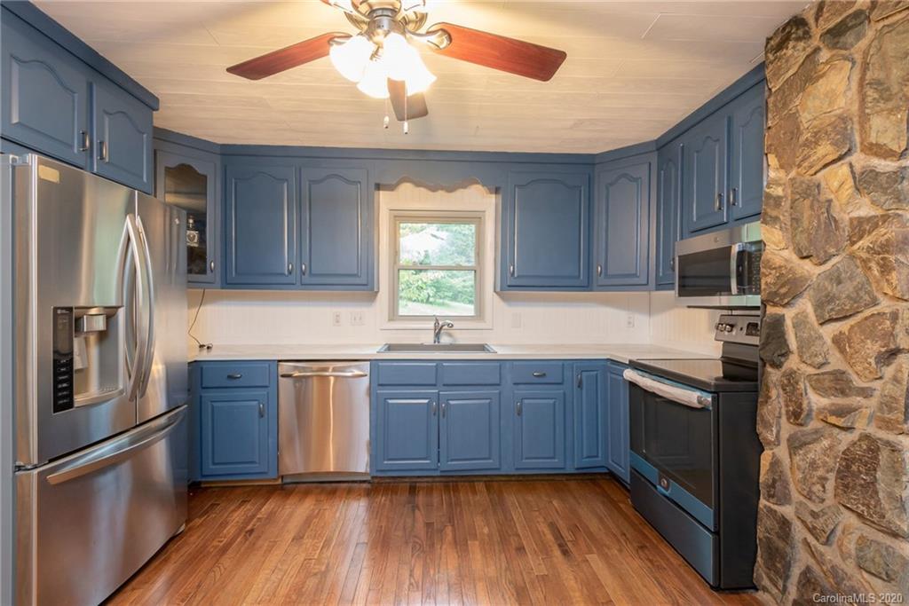 4265 Old Shelby Road Hickory, NC 28602 - Photo 14 of 45 Gallery Image 14