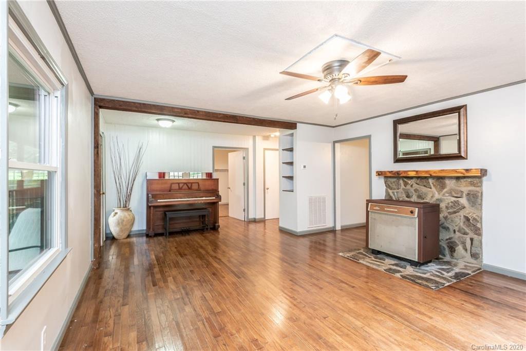 4265 Old Shelby Road Hickory, NC 28602 - Photo 19 of 45 Gallery Image 19