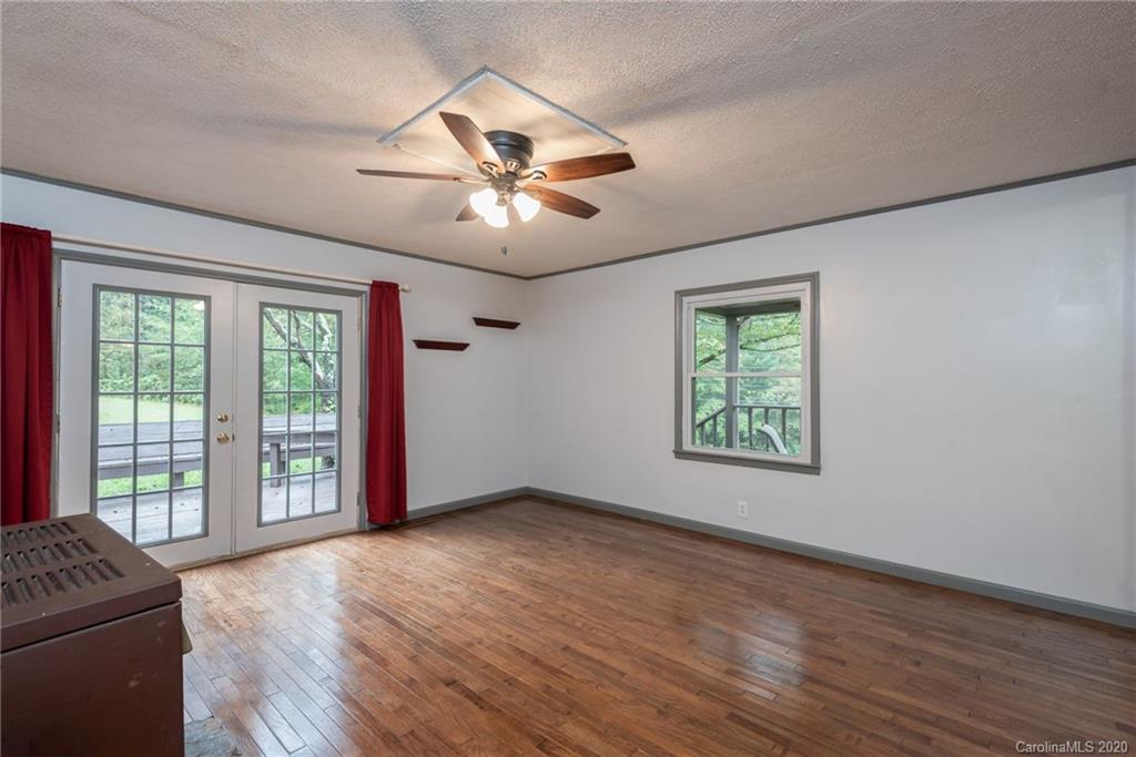 4265 Old Shelby Road Hickory, NC 28602 - Photo 21 of 45 Gallery Image 21