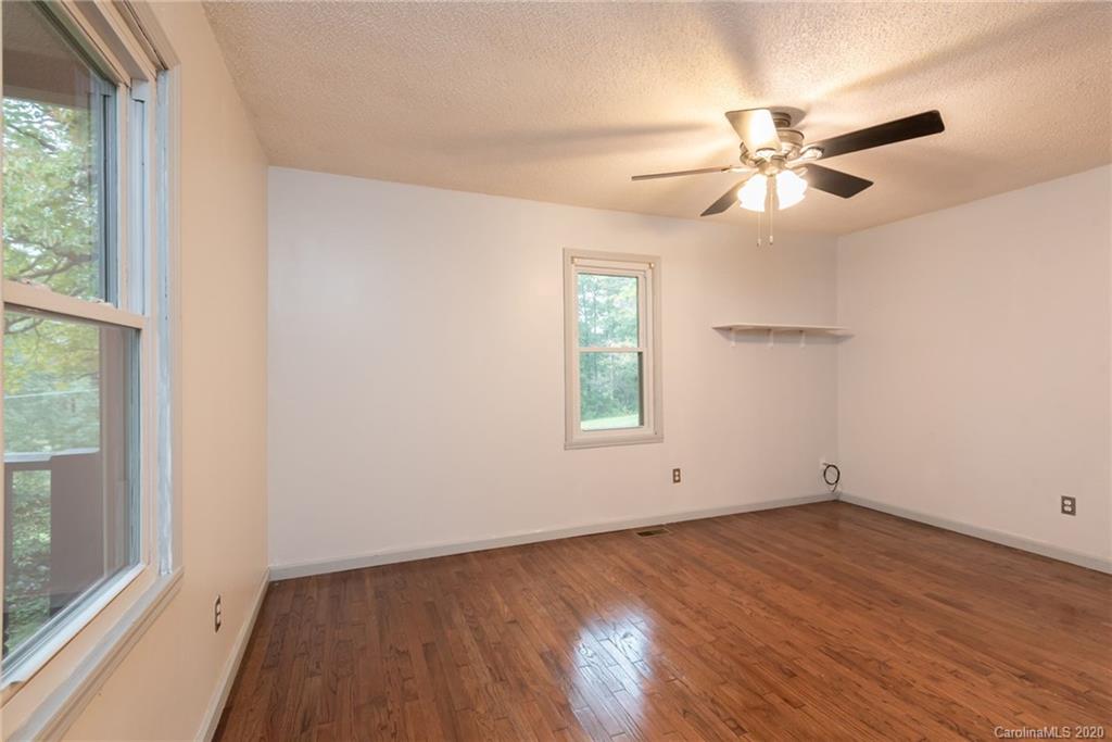 4265 Old Shelby Road Hickory, NC 28602 - Photo 22 of 45 Gallery Image 22