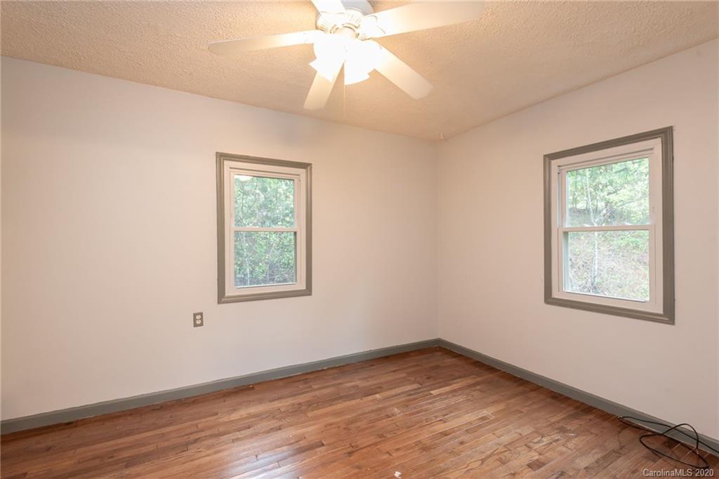 4265 Old Shelby Road Hickory, NC 28602 - Photo 27 of 45 Gallery Image 27