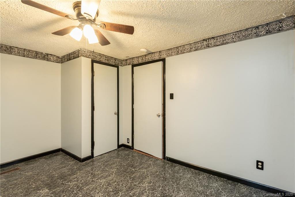 4265 Old Shelby Road Hickory, NC 28602 - Photo 32 of 45 Gallery Image 32