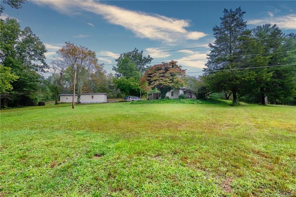 4265 Old Shelby Road Hickory, NC 28602 - Photo 38 of 45 Gallery Image 38
