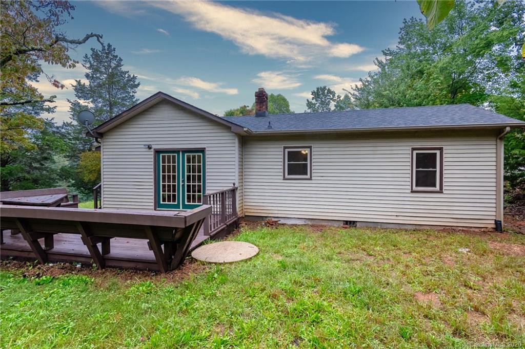 4265 Old Shelby Road Hickory, NC 28602 - Photo 6 of 45 Gallery Image 6