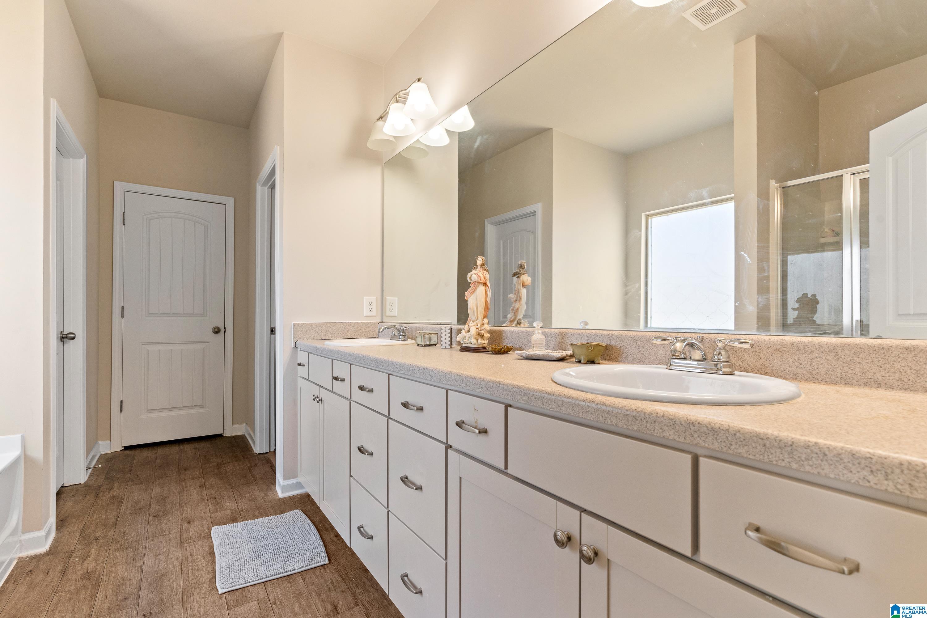 8684 Clarke Lane Leeds, AL 35094 - Photo 21 of 34