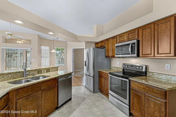 $2,400 | 1734 Morning Glory Drive, Melbourne, FL 32940