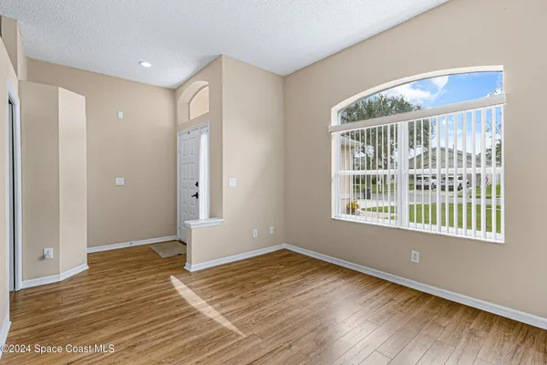 $2,400 | 1734 Morning Glory Drive, Melbourne, FL 32940