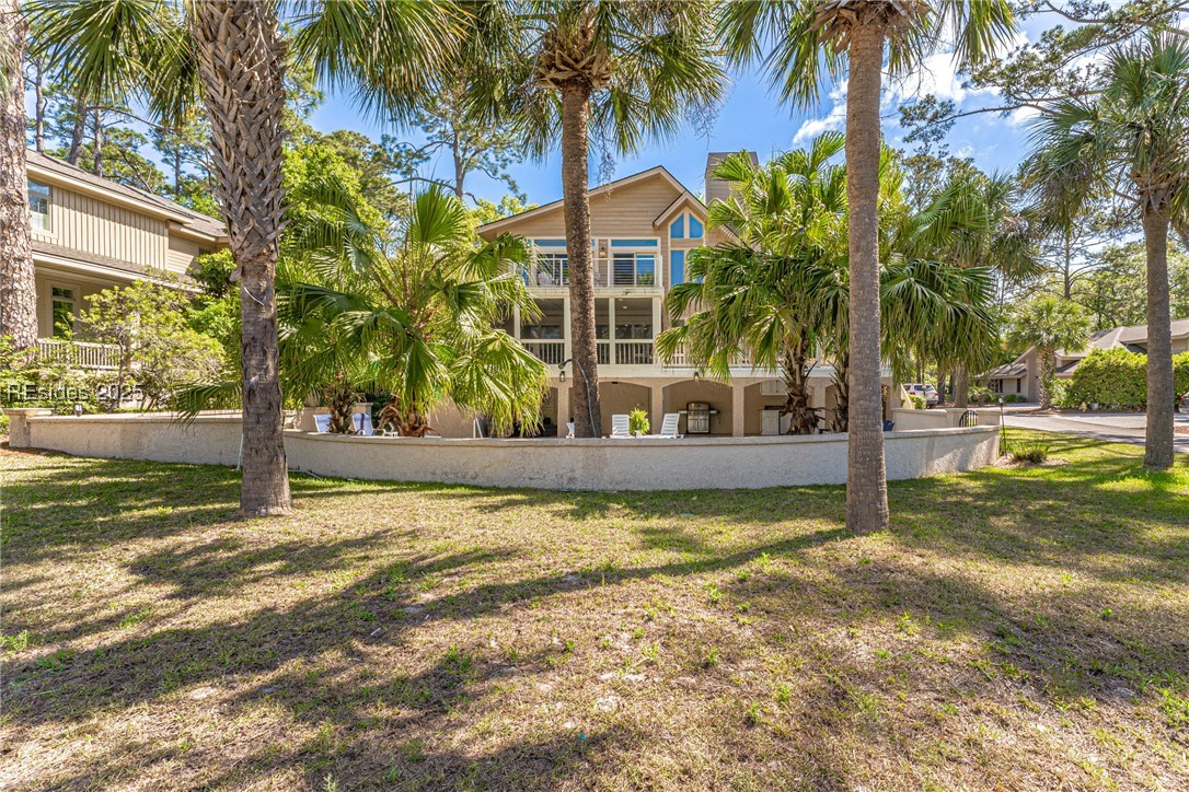 4 Gadwall Road Hilton Head Island, SC 29928 - Photo 54 of 89 Here's the full side view that shows the stucco fence that surrounds the pool....