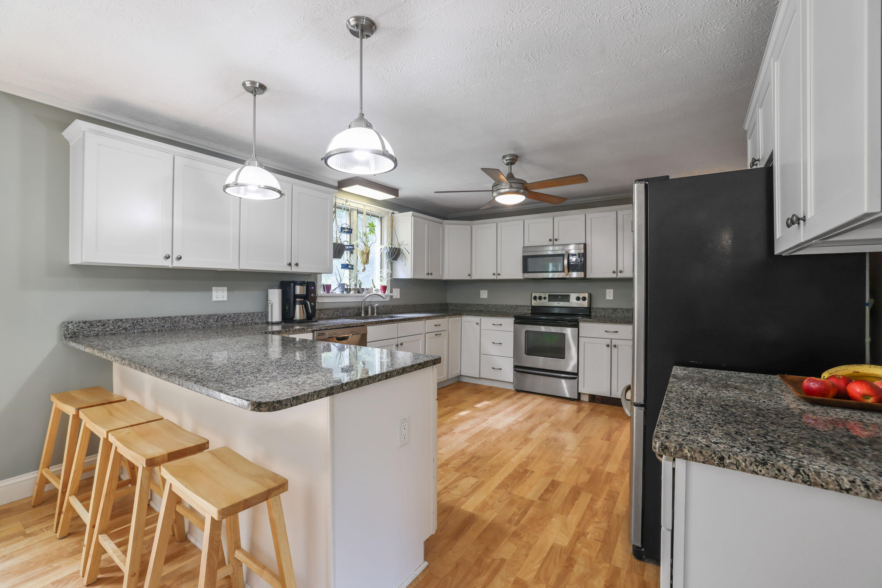 115 Campground Road Arundel, ME 04046 - Photo 3 of 19 Kitchen