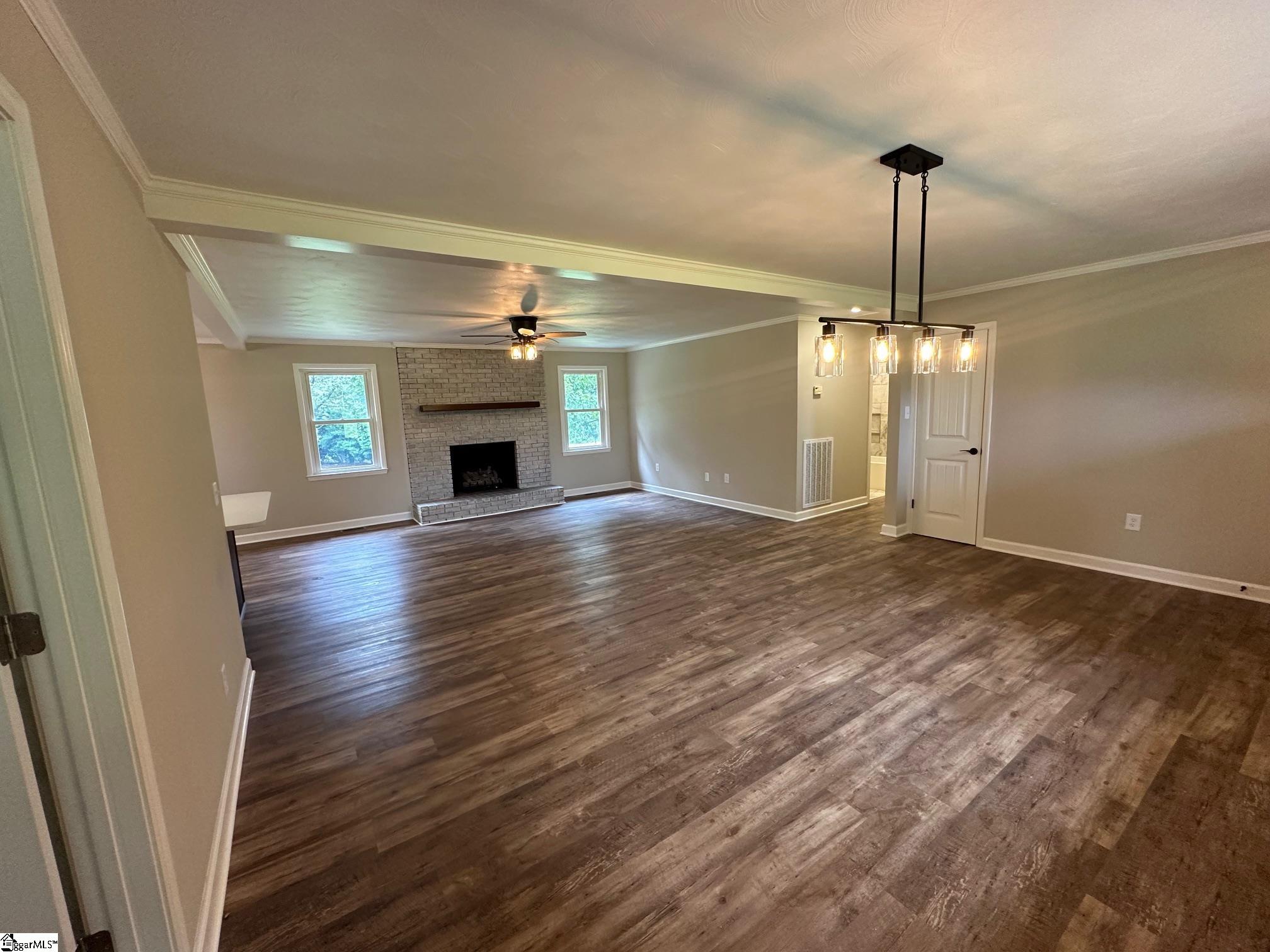 6005 Highway 11 Inman, SC 29349 - Photo 15 of 47