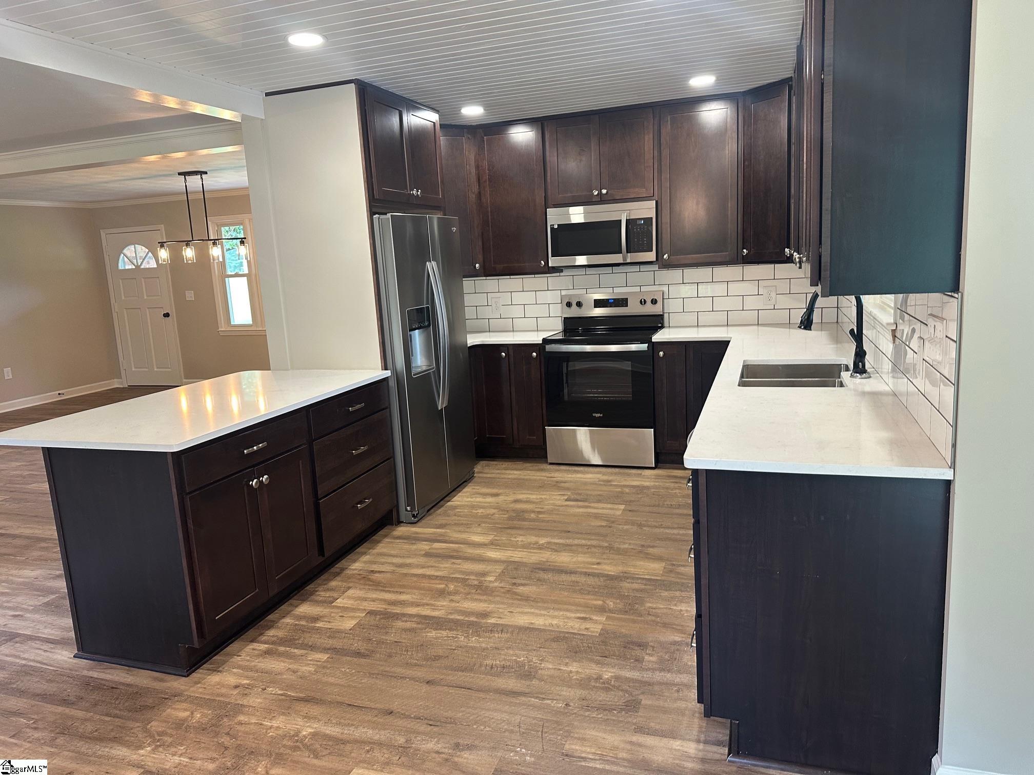 6005 Highway 11 Inman, SC 29349 - Photo 18 of 47