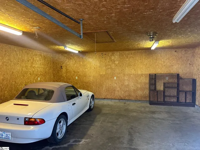 $389,900 | 6005 Highway 11, Inman, SC 29349