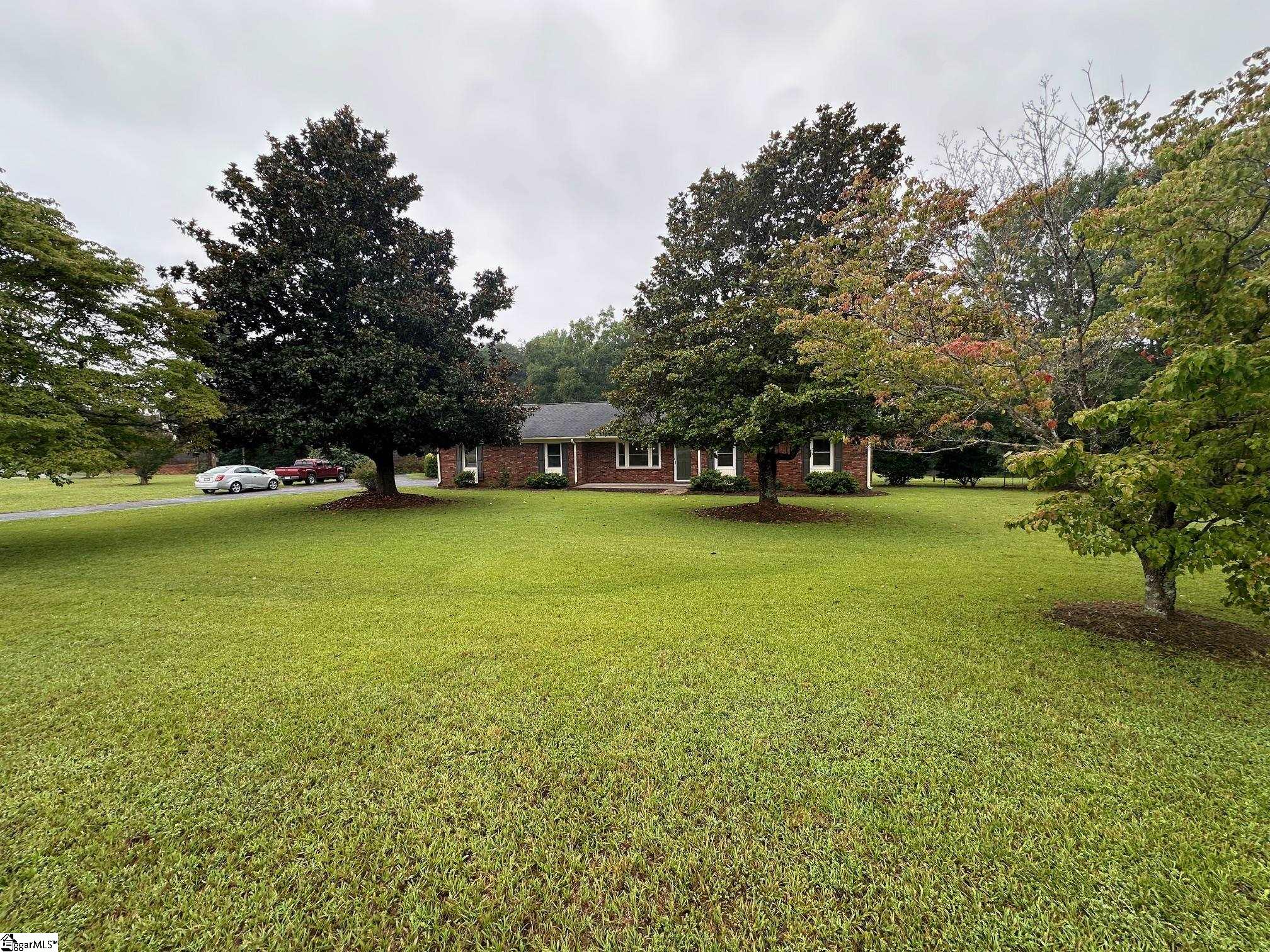 6005 Highway 11 Inman, SC 29349 - Photo 8 of 47