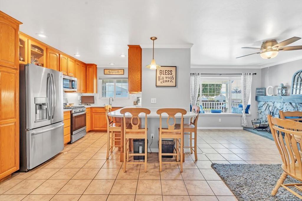 10214 Timberlane Way Santee, CA 92071 - Photo 14 of 48