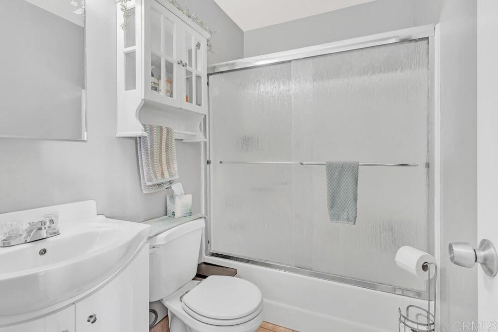 10214 Timberlane Way Santee, CA 92071 - Photo 19 of 48