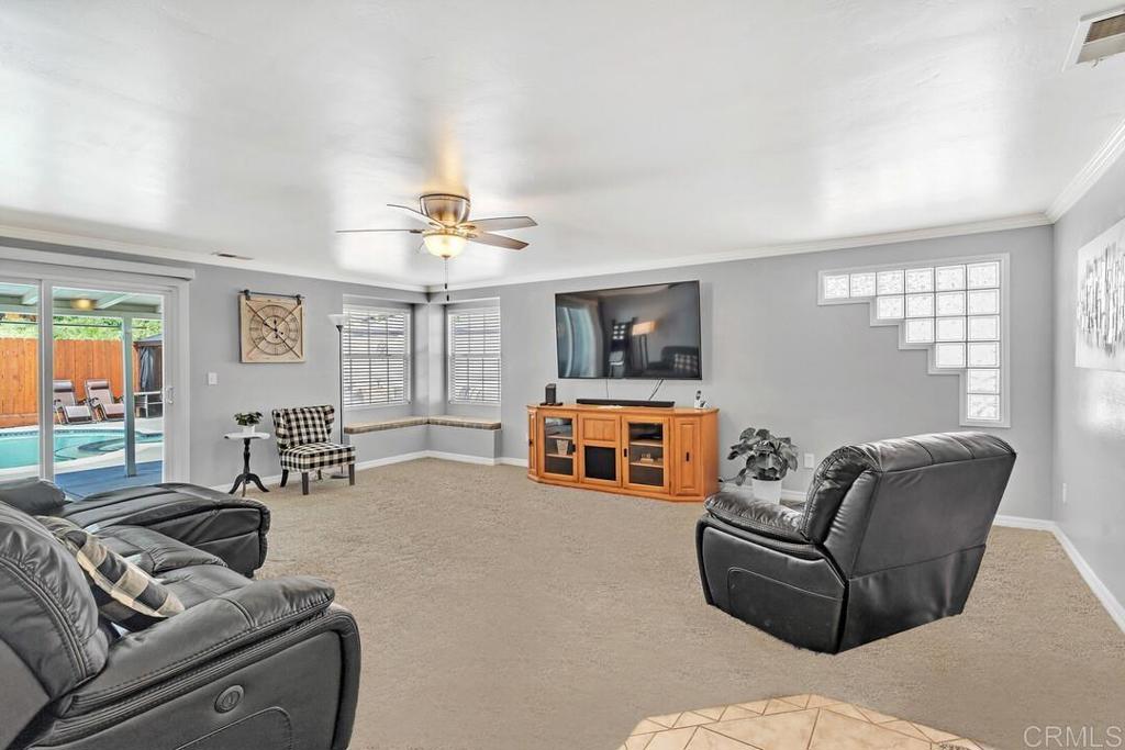 10214 Timberlane Way Santee, CA 92071 - Photo 28 of 48