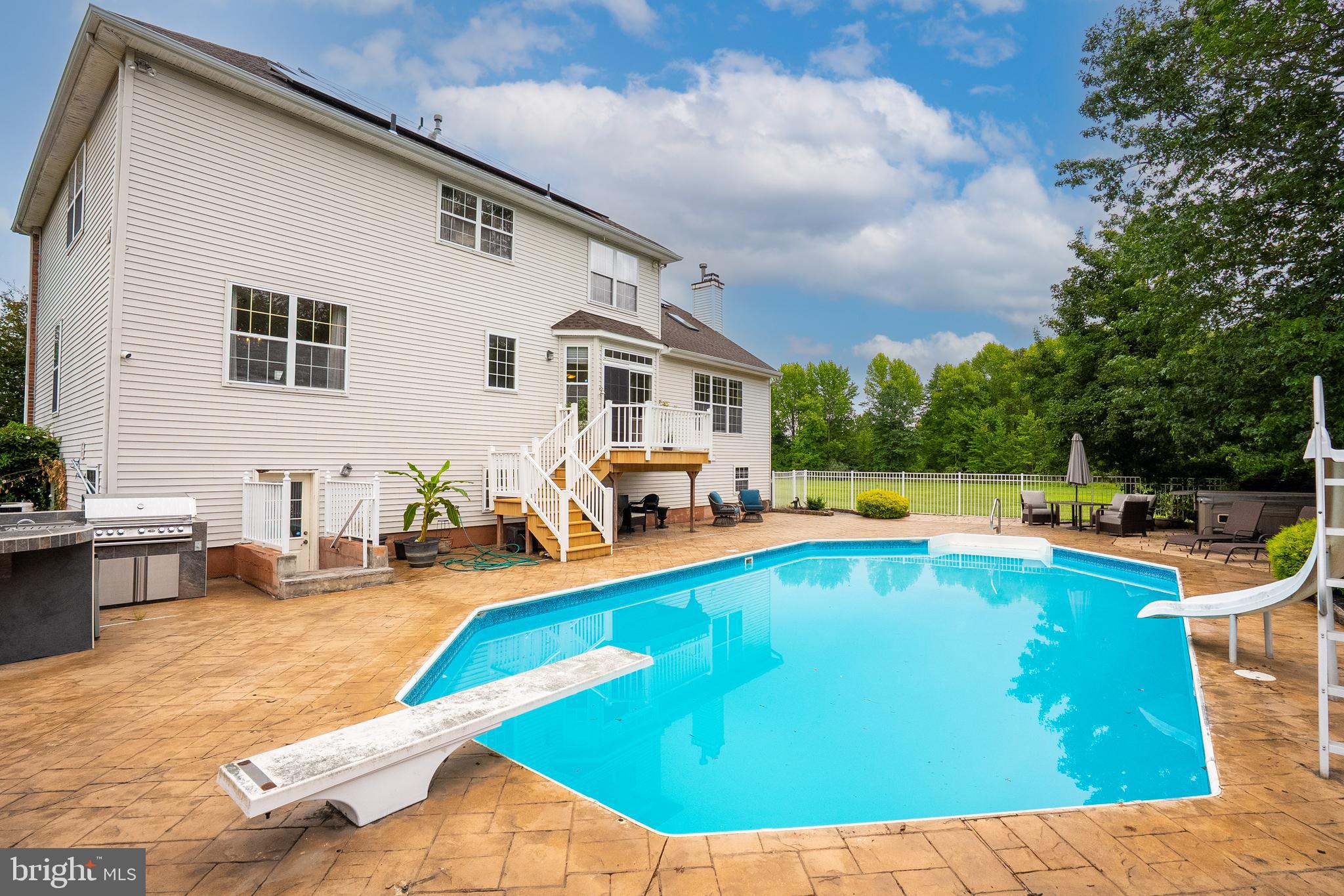 33 Pierce Road East Windsor, NJ 08520 - Photo 38 of 45 Gallery Image 38