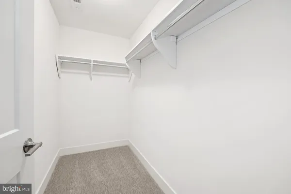 a picture of a cabinet
