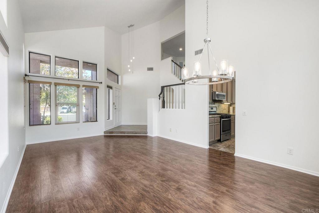 4511 Corte Azul Oceanside, CA 92056 - Photo 5 of 36